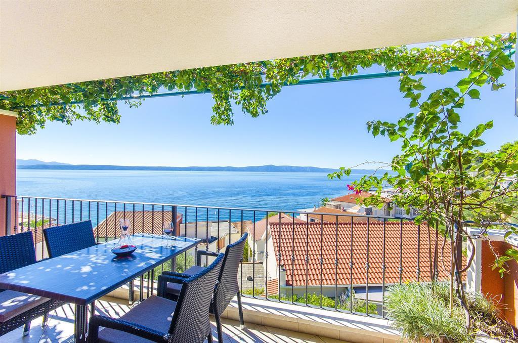 Apartments Kunac Podgora Bagian luar foto